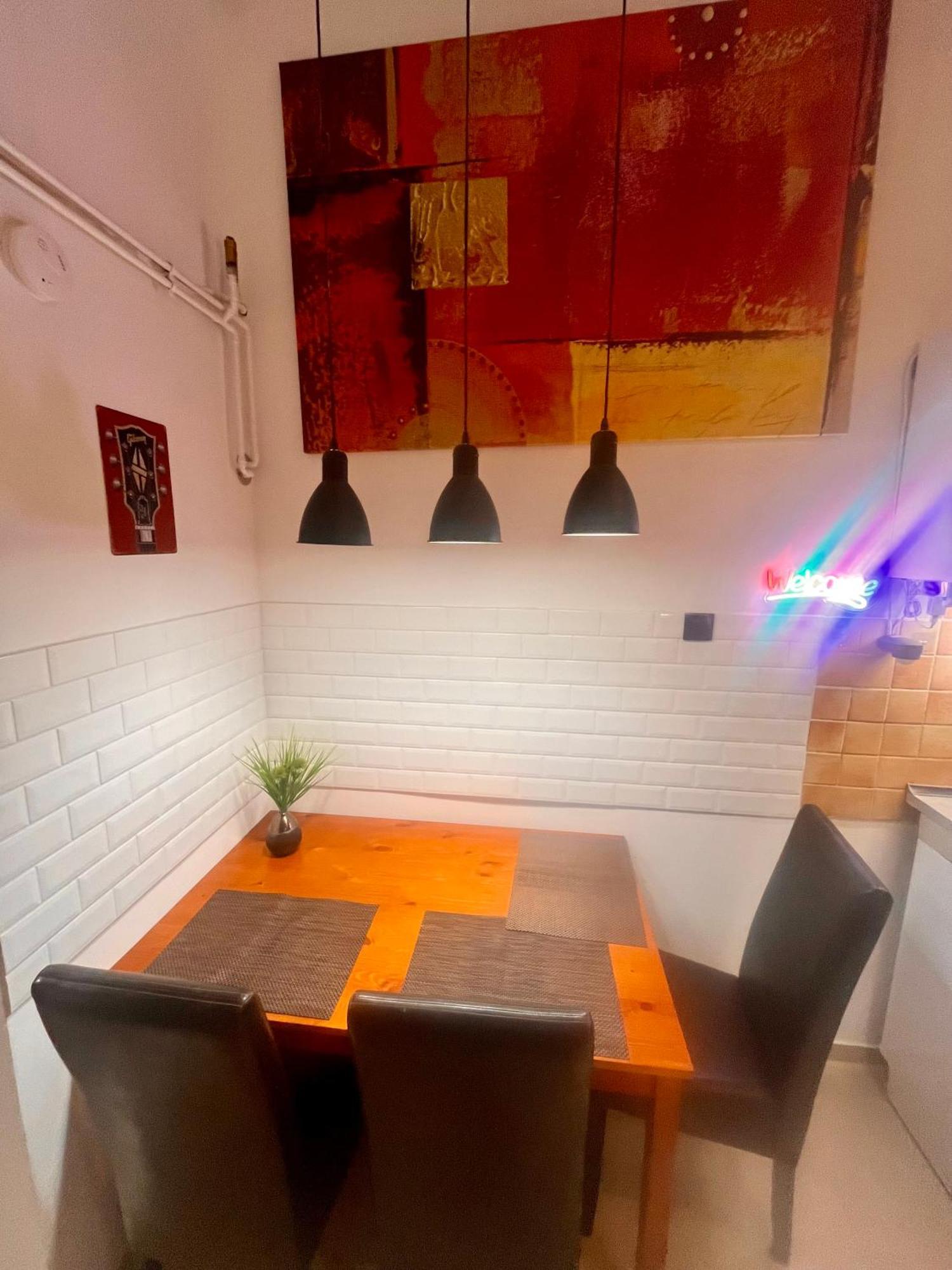 Ferienwohnung Ernesto 17 With Free Parking Possibility Budapest Exterior foto